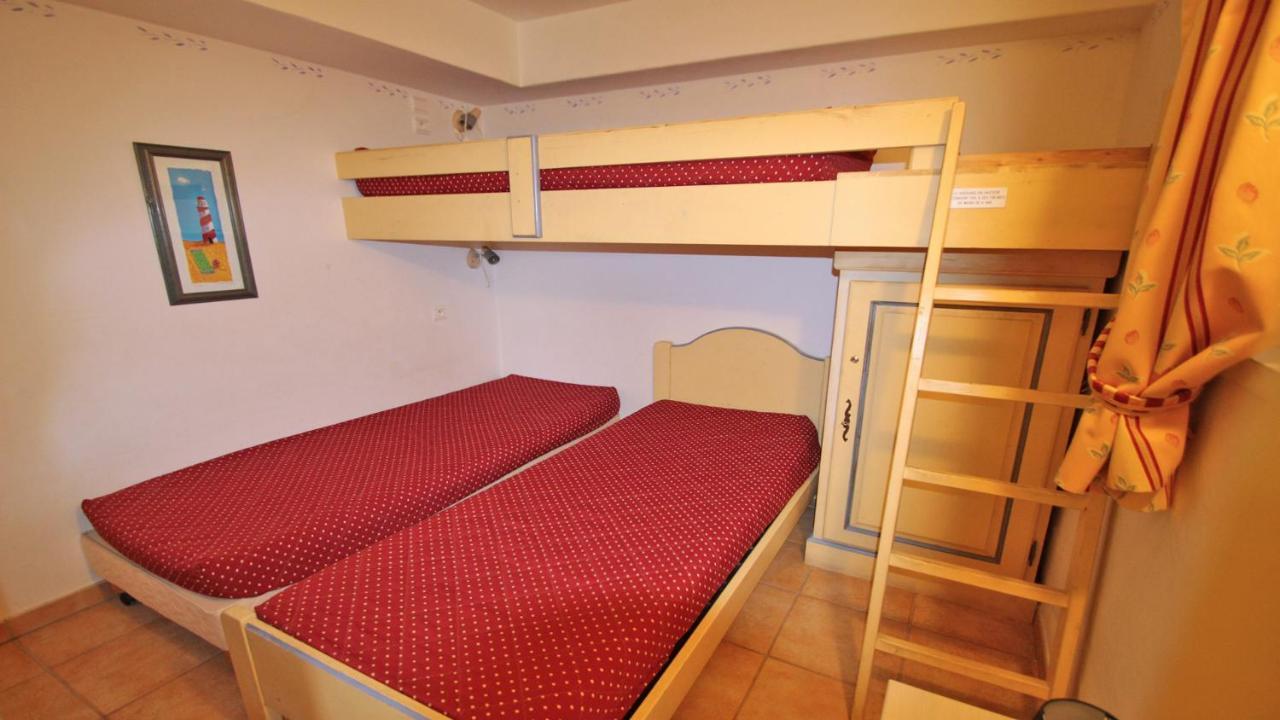 Port Marine Apartment แซ็งต์-แมกซีม ภายนอก รูปภาพ