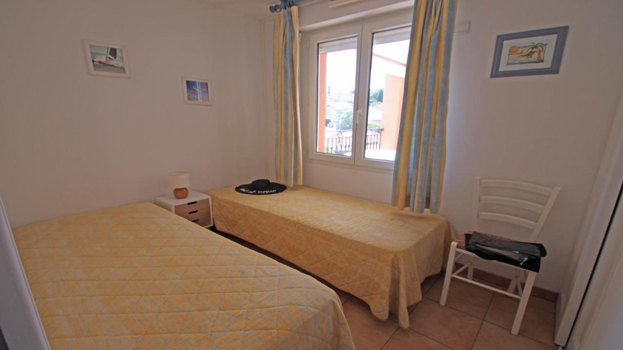 Port Marine Apartment แซ็งต์-แมกซีม ภายนอก รูปภาพ