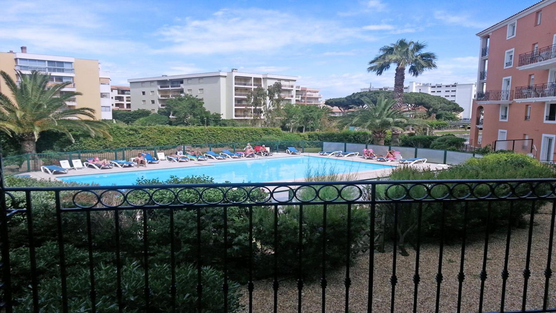 Port Marine Apartment แซ็งต์-แมกซีม ภายนอก รูปภาพ