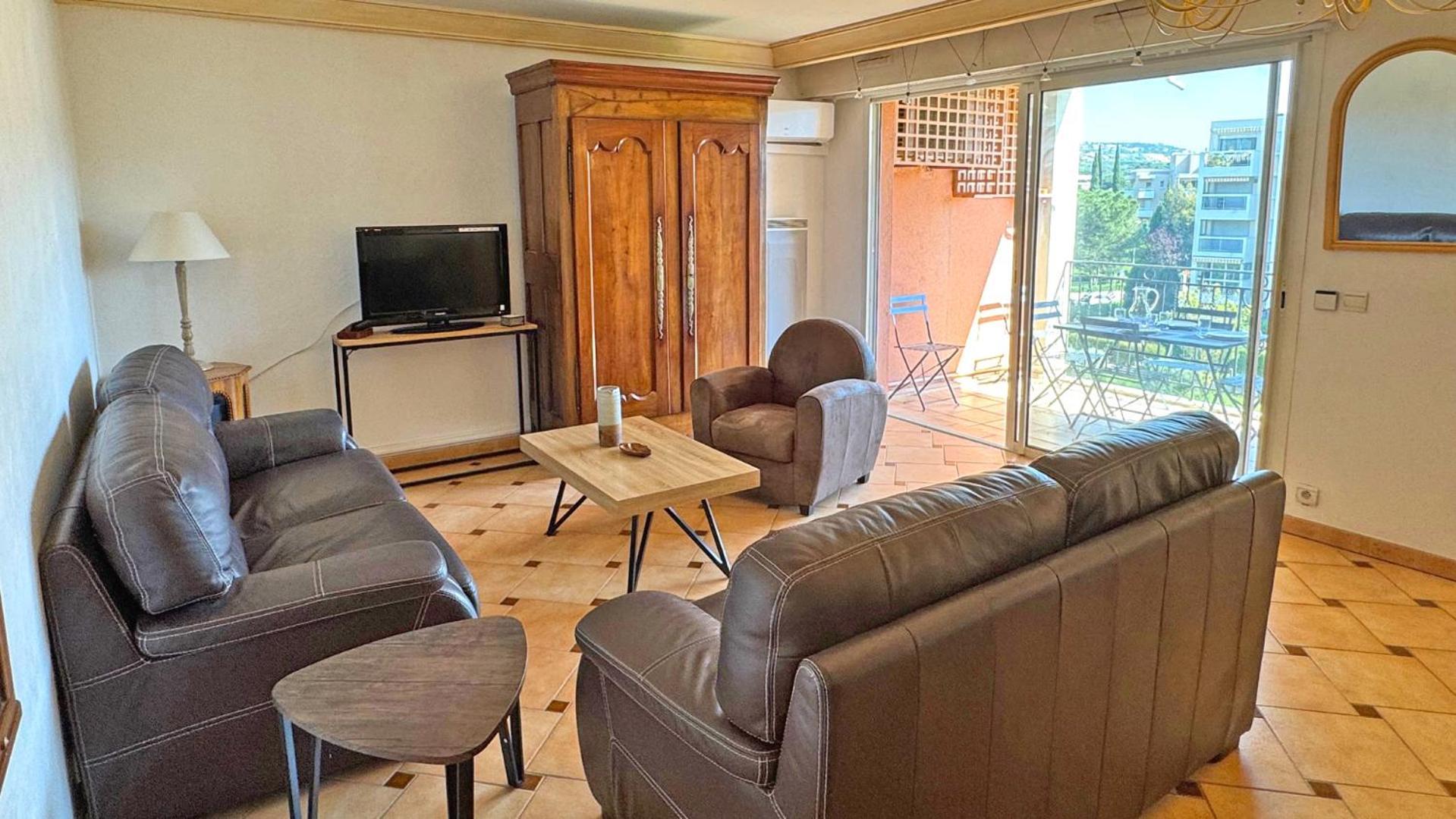 Port Marine Apartment แซ็งต์-แมกซีม ภายนอก รูปภาพ