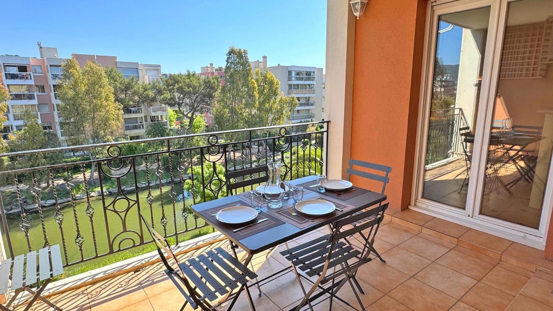 Port Marine Apartment แซ็งต์-แมกซีม ภายนอก รูปภาพ
